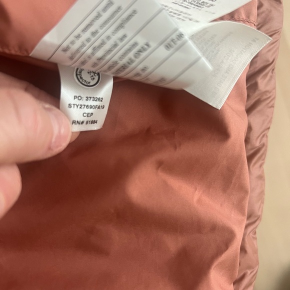 ❄️Patagonia Radalie Jacket - So Warm & Toasty! - Picture 11 of 14